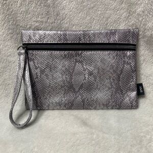 IPSY Glam cosmetic pouch